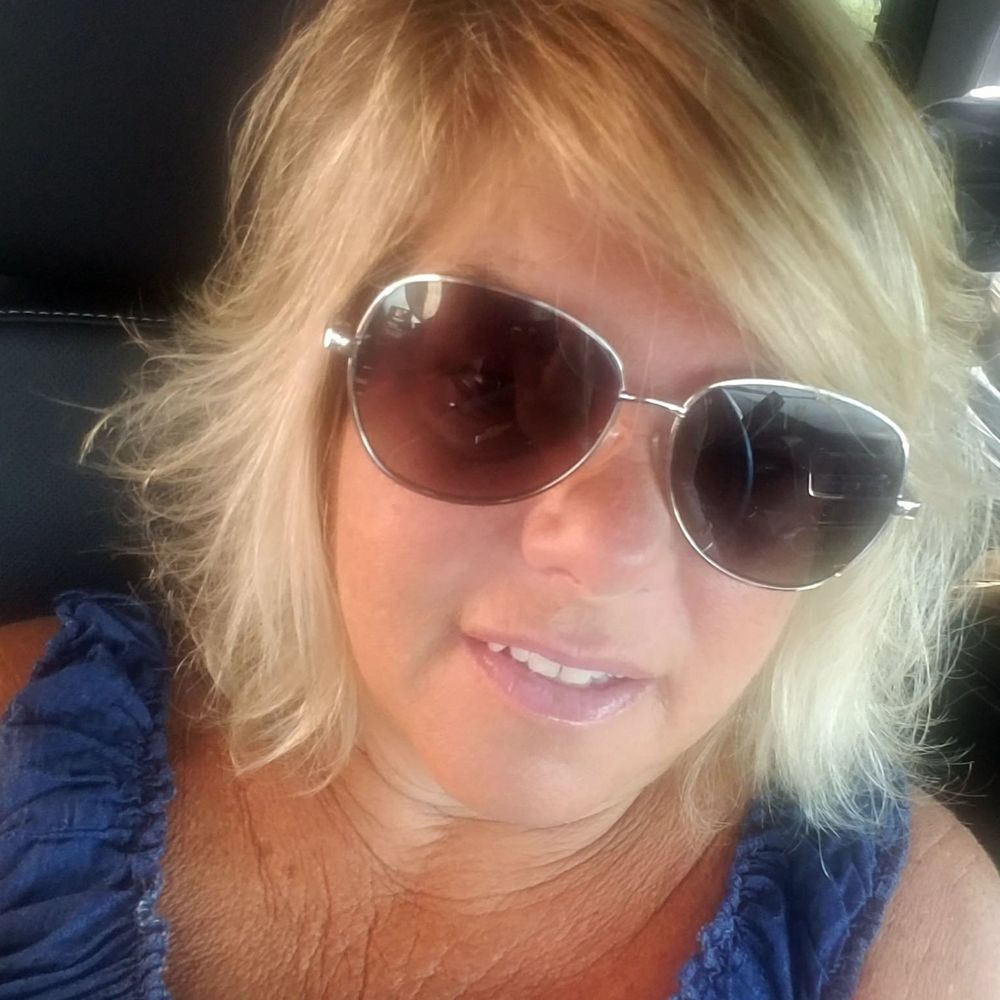 Meet your Posher, Dawn
